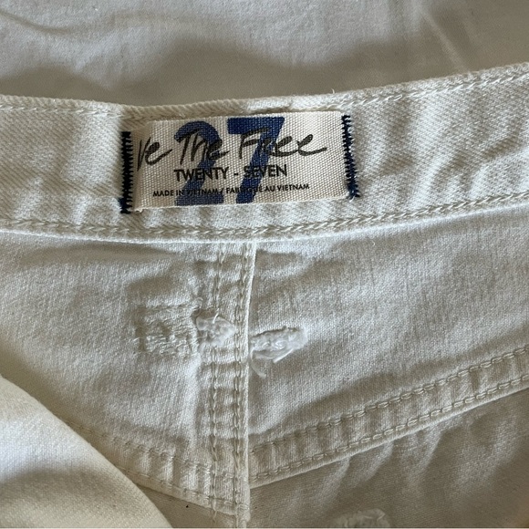 Free People White Bright Distressed Button Fly Raw Hem Denim Shorts Sz 27 NWT - Picture 4 of 13